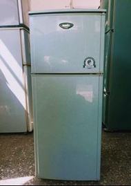 雙北部分免運🍎國際130公升雙門省電冰箱，內裝完整，面板原裝淺青色烤漆，面板完好有光澤，含運貨到付，保固三個月。