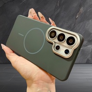 Golden Armor Frosted Skin Feel Magnetic Applicable Samsung S26Ultra Half-Pack Ultra-Thin Phone Case 