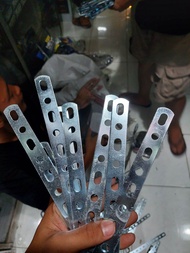 Plat Bolong Hitam Tebal 2mm 3mm Breket Besi Plat Bolong spakbor 2mm