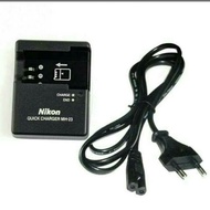 Nikon D40 D40X D3000 D5000 Camera Charger