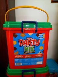 Rebisco party mix