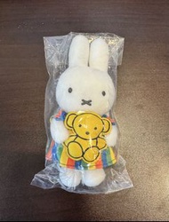 Miffy Zakka 限定吊飾 抱熊