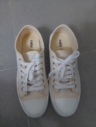 Rubi 米白色帆布鞋