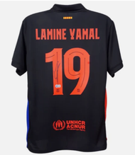เสื้อ Yamal Barcelona 2024-2025 ลายเซ็น YAMAL ลายเซ็น Yamal Beckett