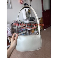 PASS BAG AS PICTURED