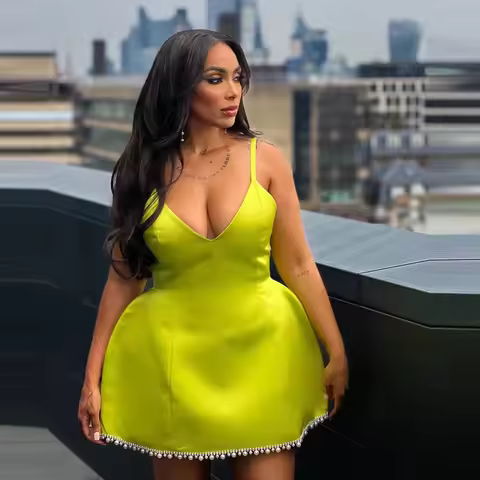 Princess Green Women Cocktail Dresses With Spaghetti Straps Beads Pearls Yong Girls Christmas Prom P