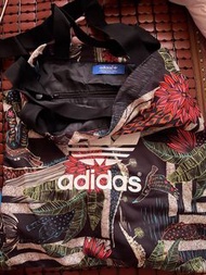 Adidas 單肩斜背包