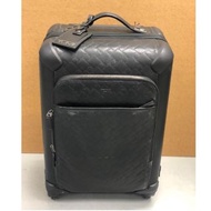 美國名牌TUMI真皮壓花手提行李箱 (九成新)