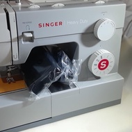 mesin jahit portable singer 4411