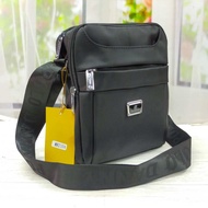 COD TAS POLO DANNY SELEMPANG UKURAN M. TAS SELEMPANG PRIA POLO DANNY