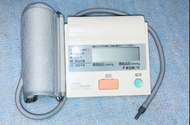 日版 Omron HEM-711 血壓計 歐姆龍 手臂式血壓計 自動血壓計 Blood Pressure Monitor