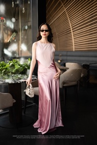 พร้อมส่ง Maxi เดรสแขนกุดโค้งหน้าต่อกระโปรงผ้าวาเลน งานป้ายvshopbrand
