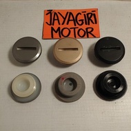 MESIN HITAM Magnetic Cap Suzuki Smash Shogun Satria FU 150 Axelo Arashi Thunder Block Tub Magnet Cov