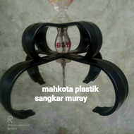 Cheap plastic cage crown