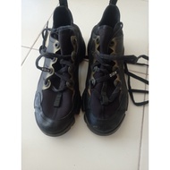 PL Shoes fullblackWanita D10R Size 36