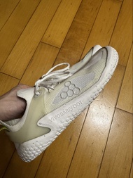 vivobarefoot motus strength  赤足鞋