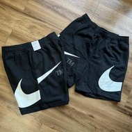 55折↘1080元!真品保證!台灣公司貨NIKE NSW SWOOSH 黑 雙大勾 斷勾 毛巾底 DD5998-010