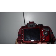 (USED) NIKON D3100 - LIMITED RED COLOUR