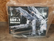 Arcadia 1/3000 SDF-1 Macross