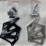 CB400SF Sprocket Cover