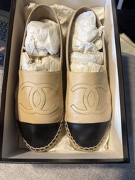 Chanel 雙色皮革草編鞋