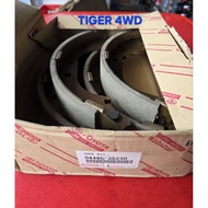 Rear Brake Caliper Pads Set Tiger 4WD MTX 4WD Genuine Toyota Parts Code 04495-35151/04495-35230