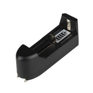 Universal Rechargeable Lithium Battery Charger 18650 Seat Charger 18650 Battery Charger