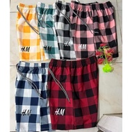 checkered taslan shorts unisex