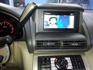 Nissan Serena.QRV 原車螢幕加裝HD數位電視內建USB.可讀MP5  RMVB  MP3