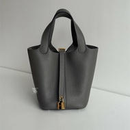 99新🆕 全配有購證🙌🏻 Hermès 愛馬仕 Picotin18 積雨雲灰金釦