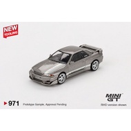 MINIGT 1:64 NISSAN SKYLINE GT-R (R32)