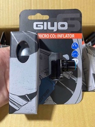 Đầu bơm CO2 GIYO GC-08gồm đầu bơm và 01 bình CO2 16gr) - Hàng Đài Loan