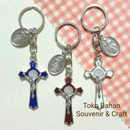 GANTUNGAN Corpus cross keychain. Jesus crossBagcharm