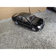 1/18 Original Red Flag Prosperous HQ430, Black Alloy Material, with Original Box,