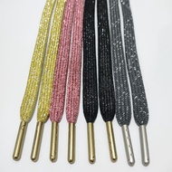 Bling-bling flat shoes with iron aglet.