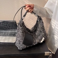 Women's Sling Bag 7390