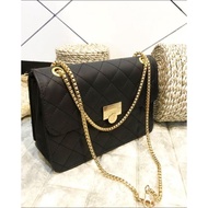 Evetrijt // The Prettiest CNK Bag