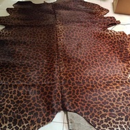 KULIT SAPI MOTIF LEOPARD LEMBARAN KARPET termurah