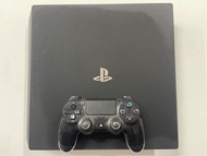 PS4 pro主機 1tb