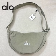 alo yoga Slung Feeling Sports Fitness Bag Nylon Single Shoulder Bag Yoga Dumpling Bag Commuter Canva