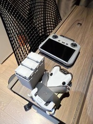 DJI Mini 4 pro 暢飛系列 用小過五次 三粒原裝電池連充電管家 with case
