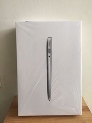 二手Apple MacBook Air 11吋紙盒含內裝