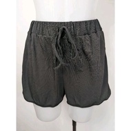 women medium (w26"-44') shorts