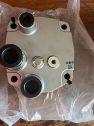 ฝาปั้มลมHINO วิคเตอร์ เมก้า380 AO9C(thai yamato)