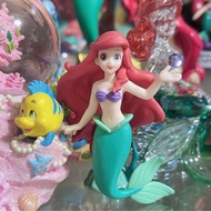 日本絕版美人魚模型擺設裝飾。茉莉公主Jasmine擺設吊飾長髮公主匙扣長髮公主王子美人魚扭蛋。模型阿拉丁燈神 qposket。代購Disney日本東京迪士尼限定正版 愛麗絲Alice 睡公主茉莉阿拉丁