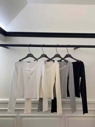 เสื้อยืดคอกลมแขนยาวทรงสลิมฟิต Somi Virkin สำหรับผู้หญิง ทรงเข้ารูป แขนยาว ทรงเข้ารูป แขนยาว คอวี เสื