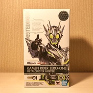 SHF Kamen Rider Zero-One - Metal Cluster Hopper