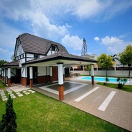 โรงแรม Villa D'Astana,A'Famosa Resort Pool-BBQ-Karaoke - อะลอร์กาจะห์