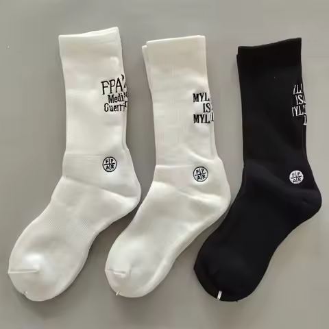 WTAPS Embroidered Letter Socks Men Women Mid Crew Cotton Thick Terry Sports Socks Black White Street