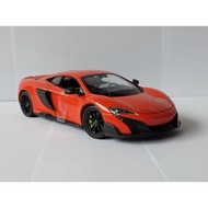 Diecast Car Mclaren 675 LT Welly 1:24 collectible toy car